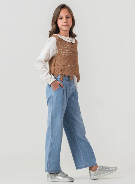 طقم بناتي مكون من ٣ قطع للأعمار ٧-١١ سنة