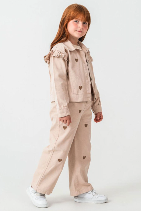 طقم جاكيت بناتي من ثلاث قطع بنقشة قلوب