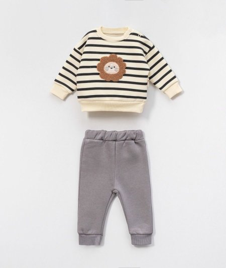 طقم ولادي شتوي مع رسمة أسد للأعمار ٦-٢٤ شهر